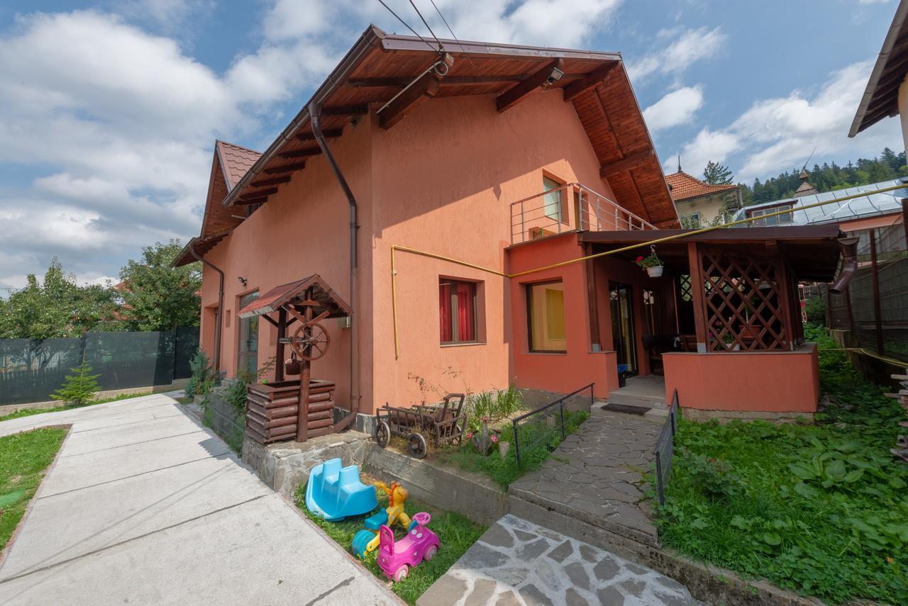 Casa Dixi Hotel Busteni Exterior photo